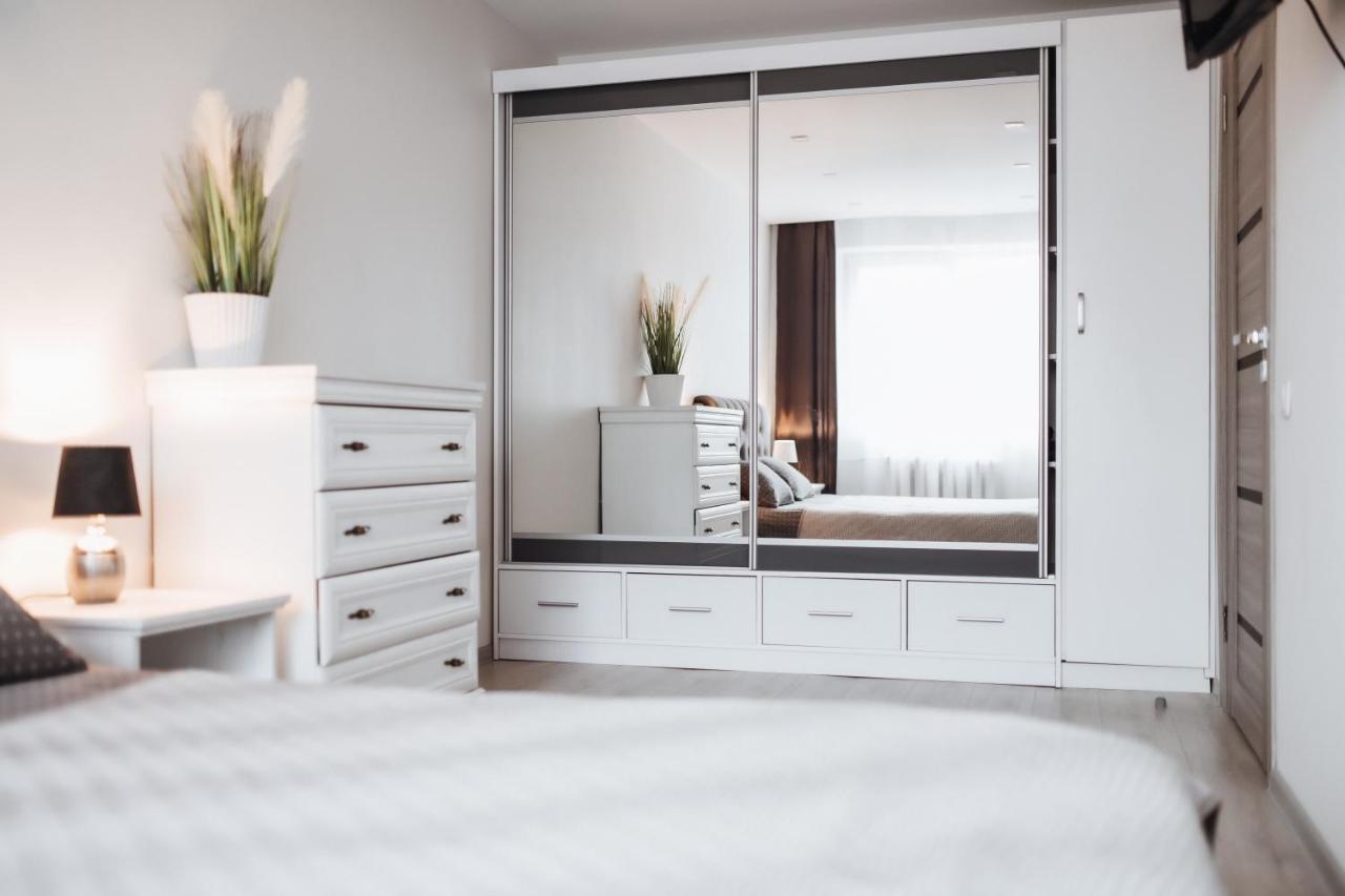 Luxury Apartments In City Center, Siauliai المظهر الخارجي الصورة